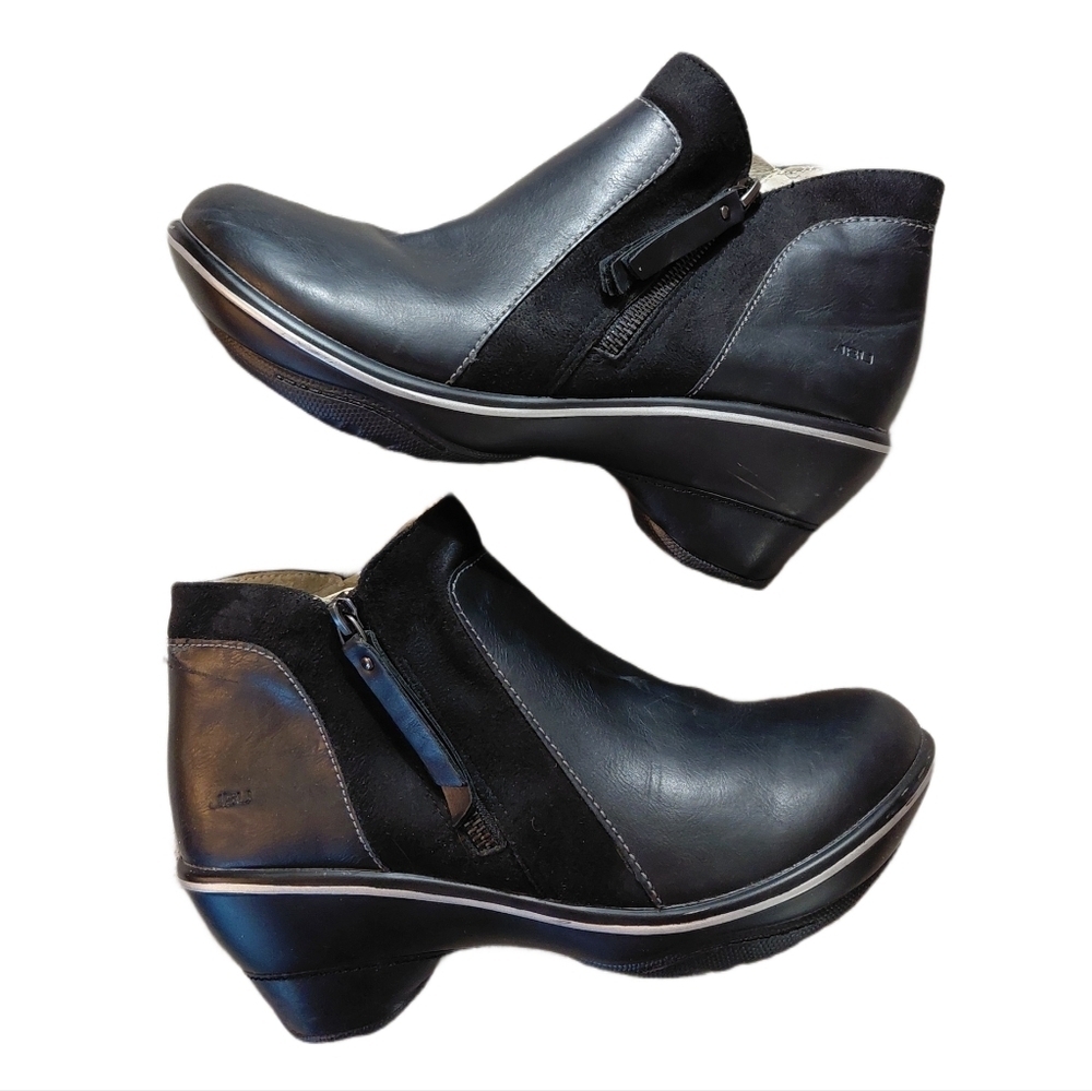 JBU Black Vegan Leather Ankle Booties Women's Size 9.5